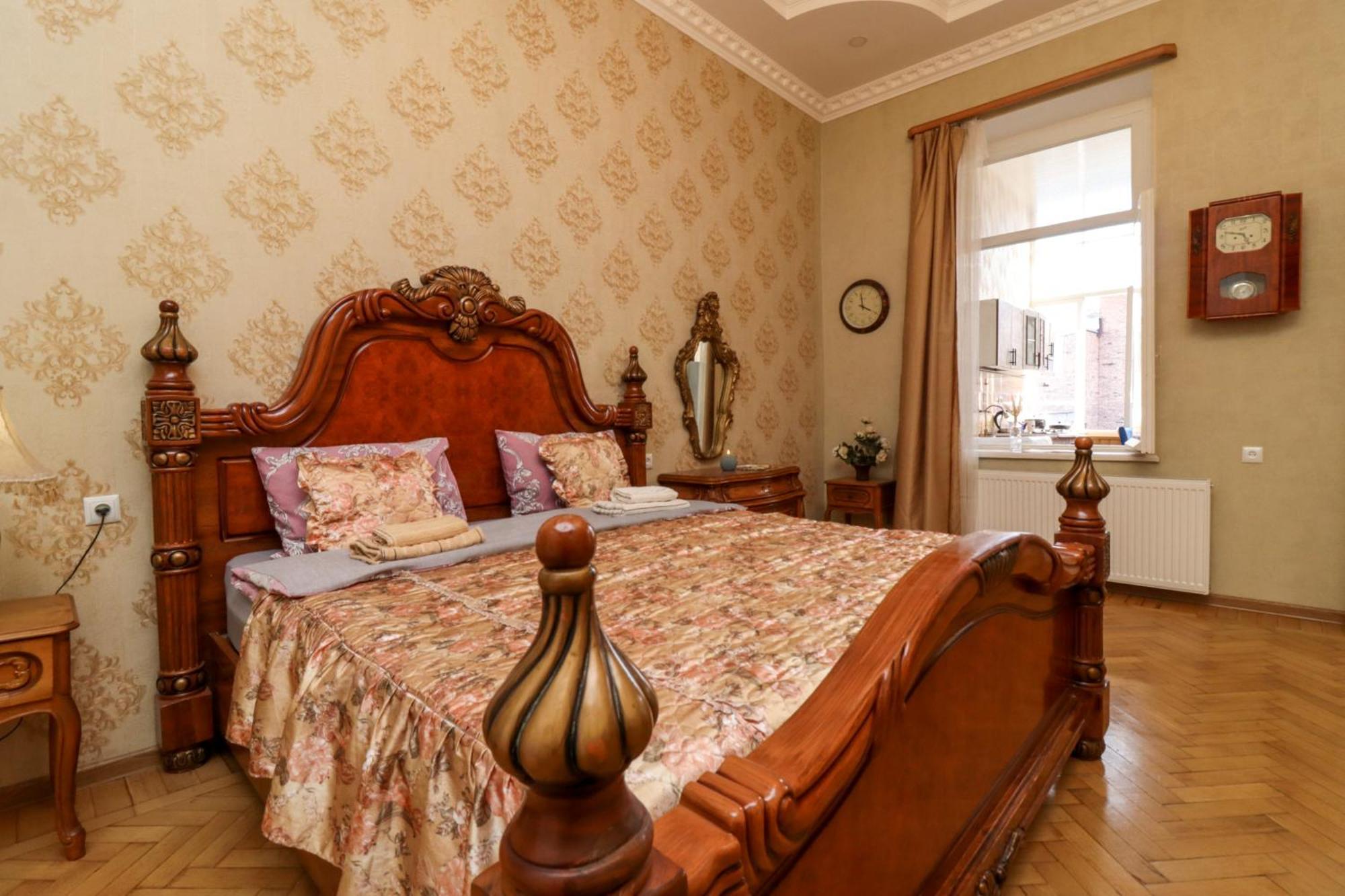 Leon Rooms Tbilisi Exterior photo