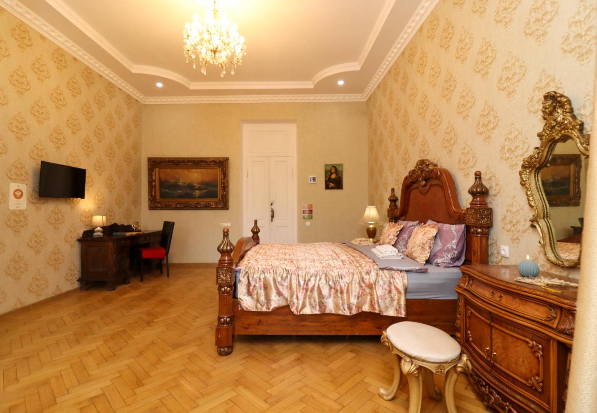 Leon Rooms Tbilisi Exterior photo