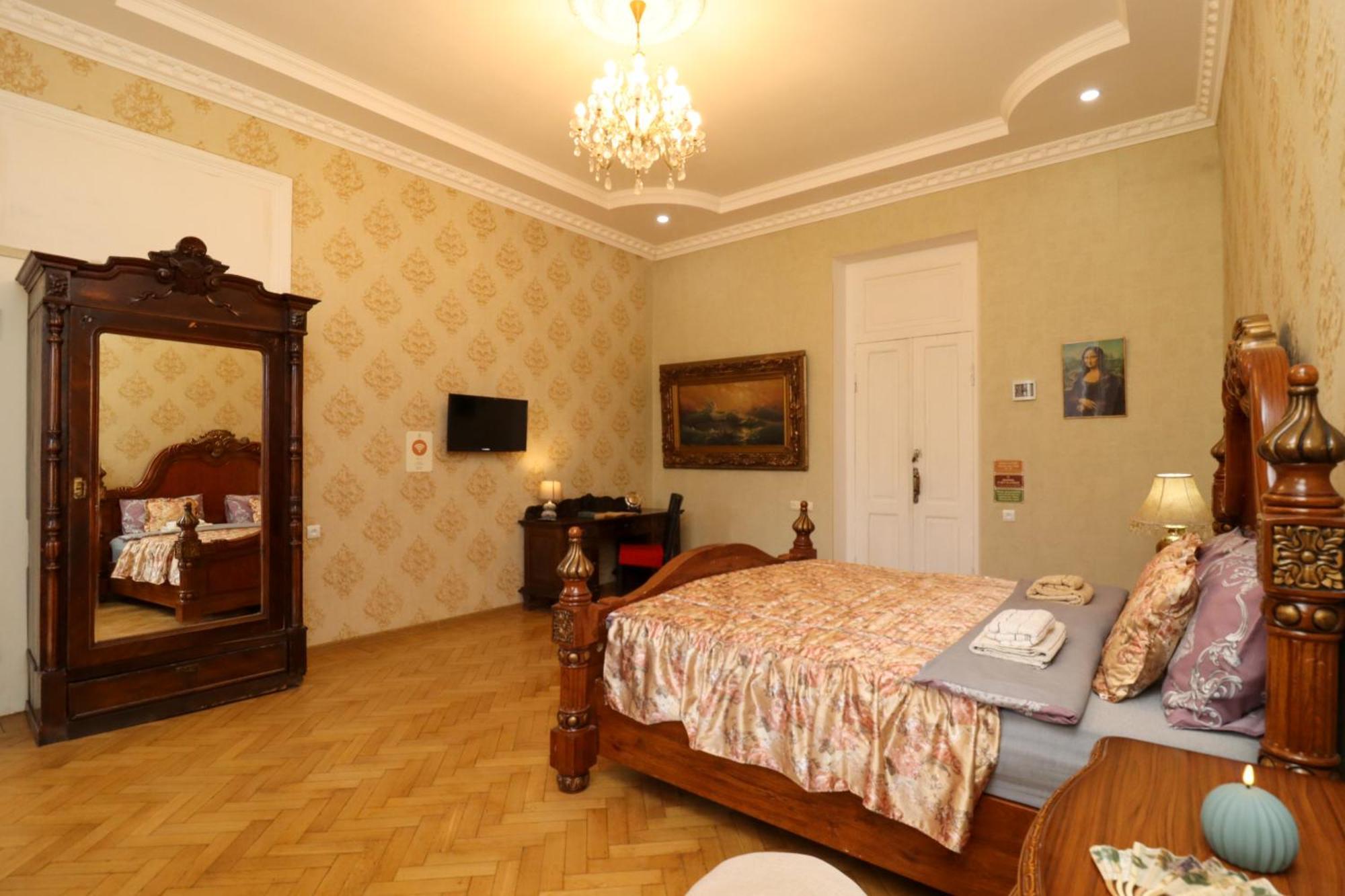 Leon Rooms Tbilisi Exterior photo
